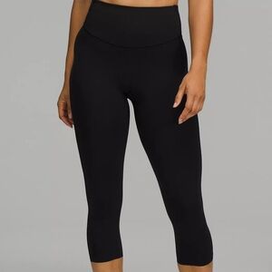 New Lululemon Swift Speed High-Rise Crop 21 size 2